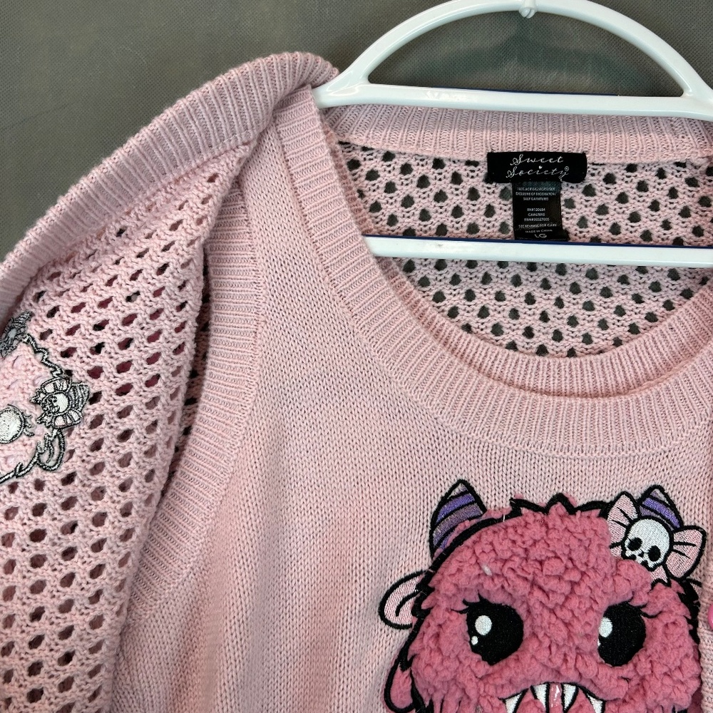 Hot topic Sweet Society Embroidered Fuzzy Monster Girl's Cardigan Set Size Large - Picture 8 of 14